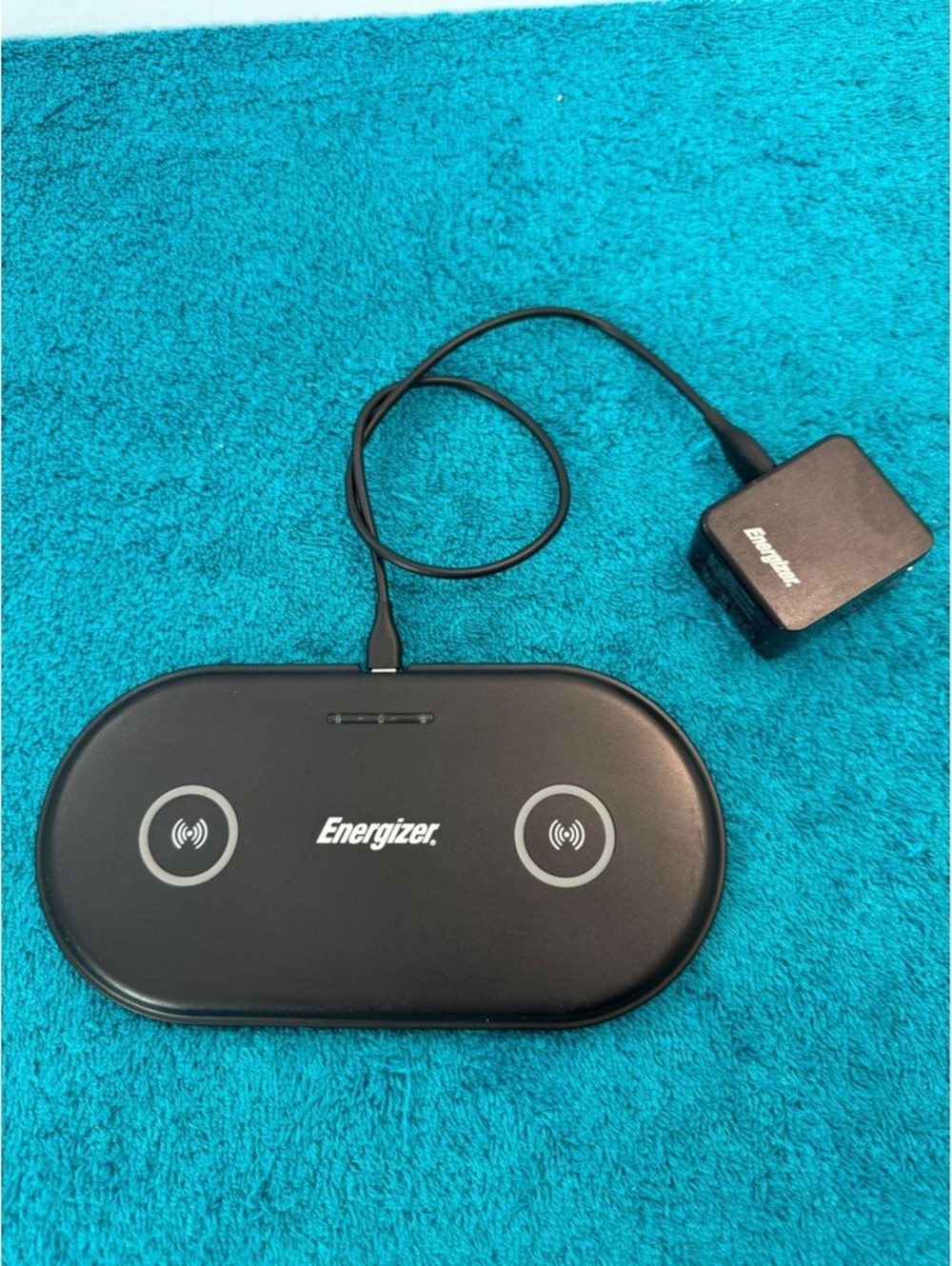 Energizer Dual Wireless Charging Pad 10W Qi Fast Charger Black ENG-UQIPAD04